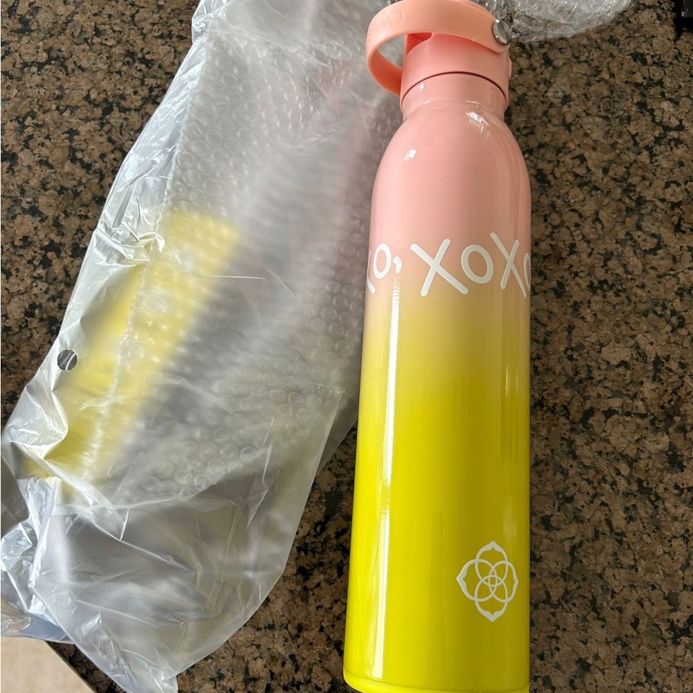 Kendra Scott water bottle